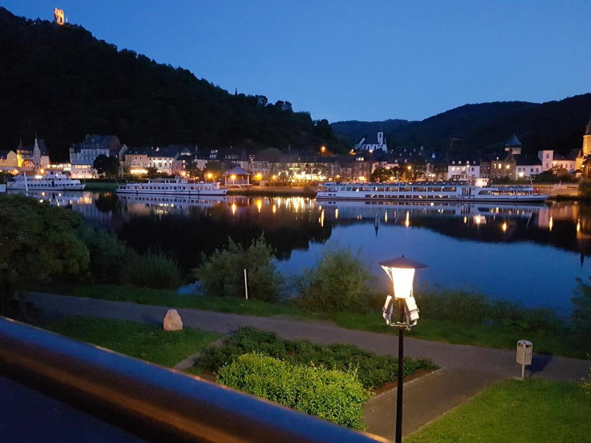 Mosel-Loggia - Luxusapartment -Terrass - Klimaanlage Traben-Trarbach Eksteriør billede