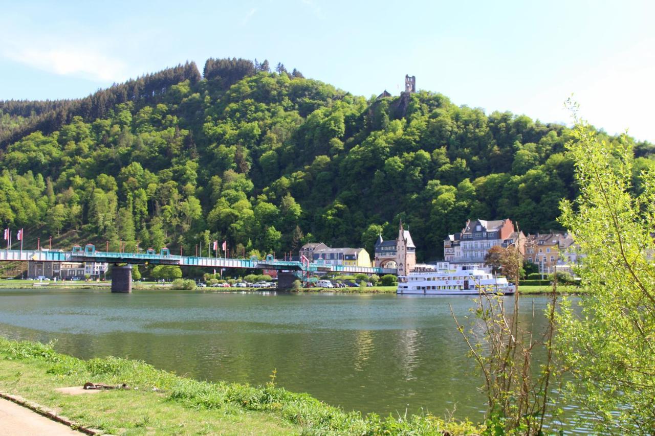 Mosel-Loggia - Luxusapartment -Terrass - Klimaanlage Traben-Trarbach Eksteriør billede